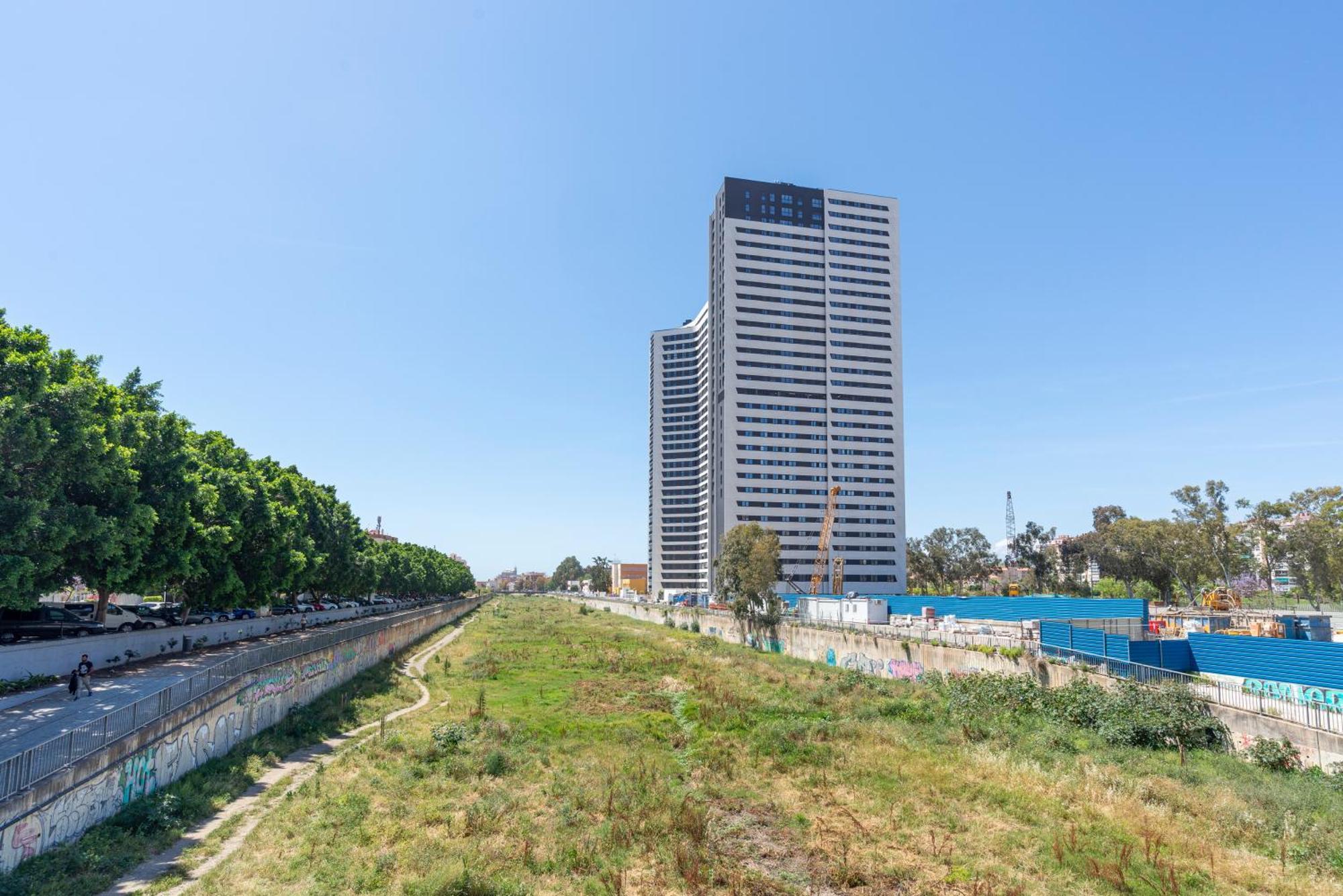 Apartment Skyline Rooftop Pool & Coworking By Ele *